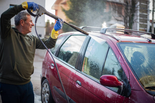 Best Garage Pressure Washing  in Mahtomedi, MN